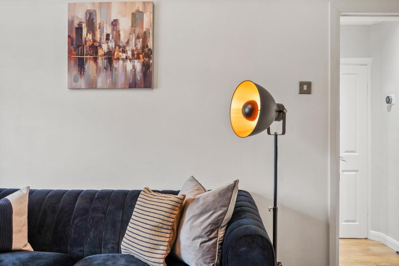 Stylish Maisonette Near The Heath With Free Parking & Wi-Fi Maidstone Buitenkant foto
